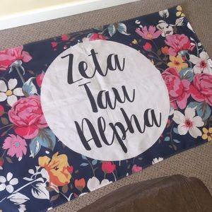 Zta zeta tau alpha floral flag